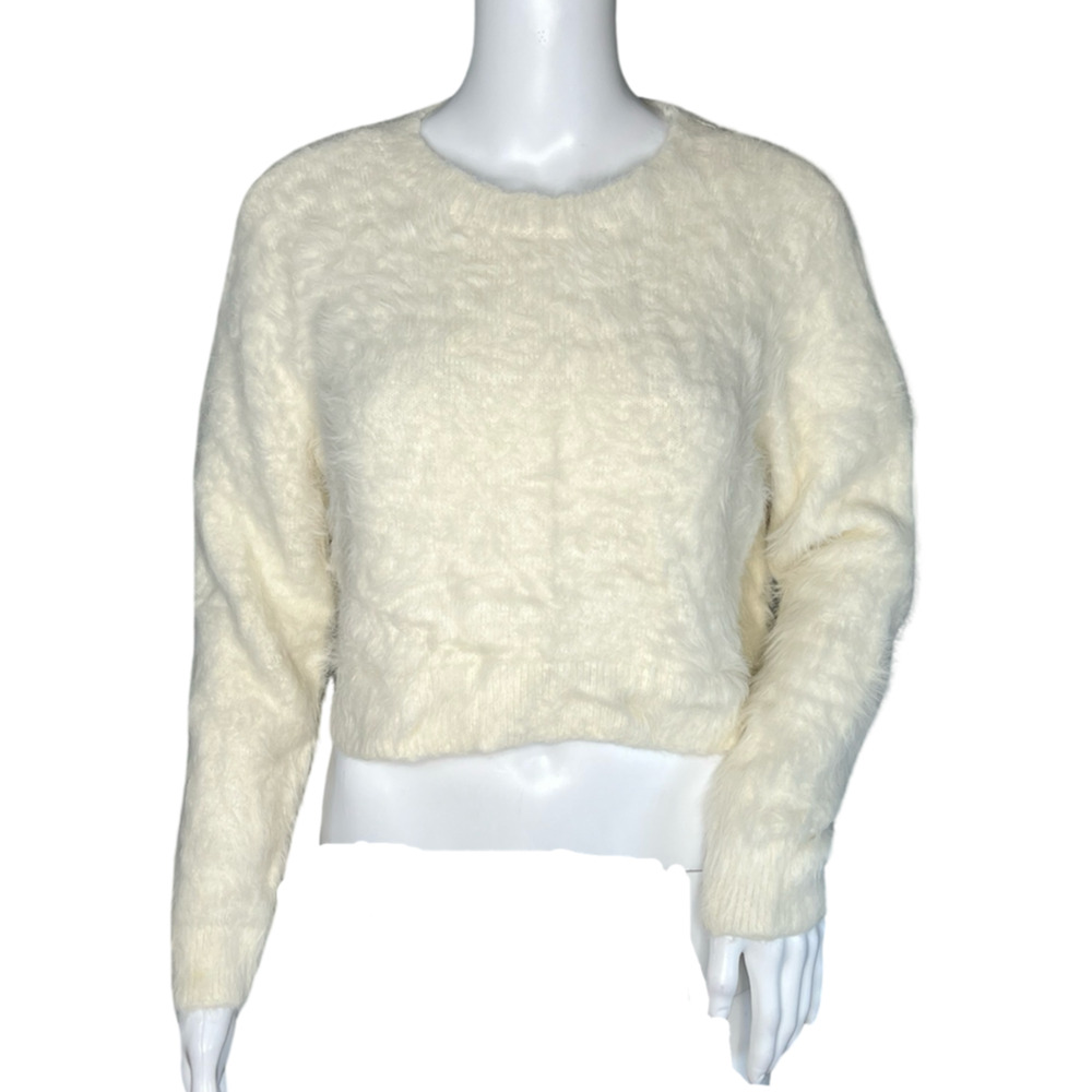 Kendall &‎ Kylie Sweater Womens Small Cream Fuzzy Knit Cropped Soft Cozy Neutral
